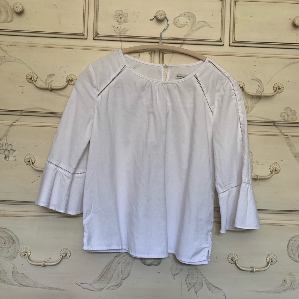 Abercrombie and Fitch Women’s Lace Blouse